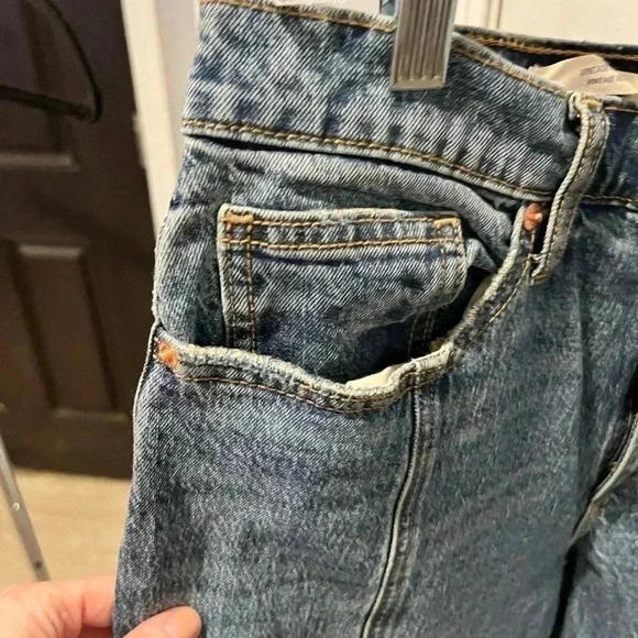 Universal Thread Jeans - Size 14 - Picture 8 of 9